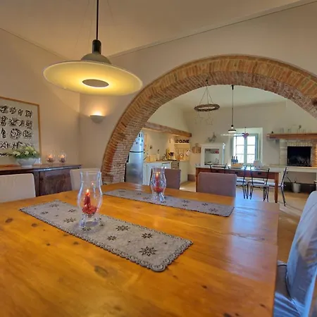 וילה Sleeps 11 Pool Air Con Wifi